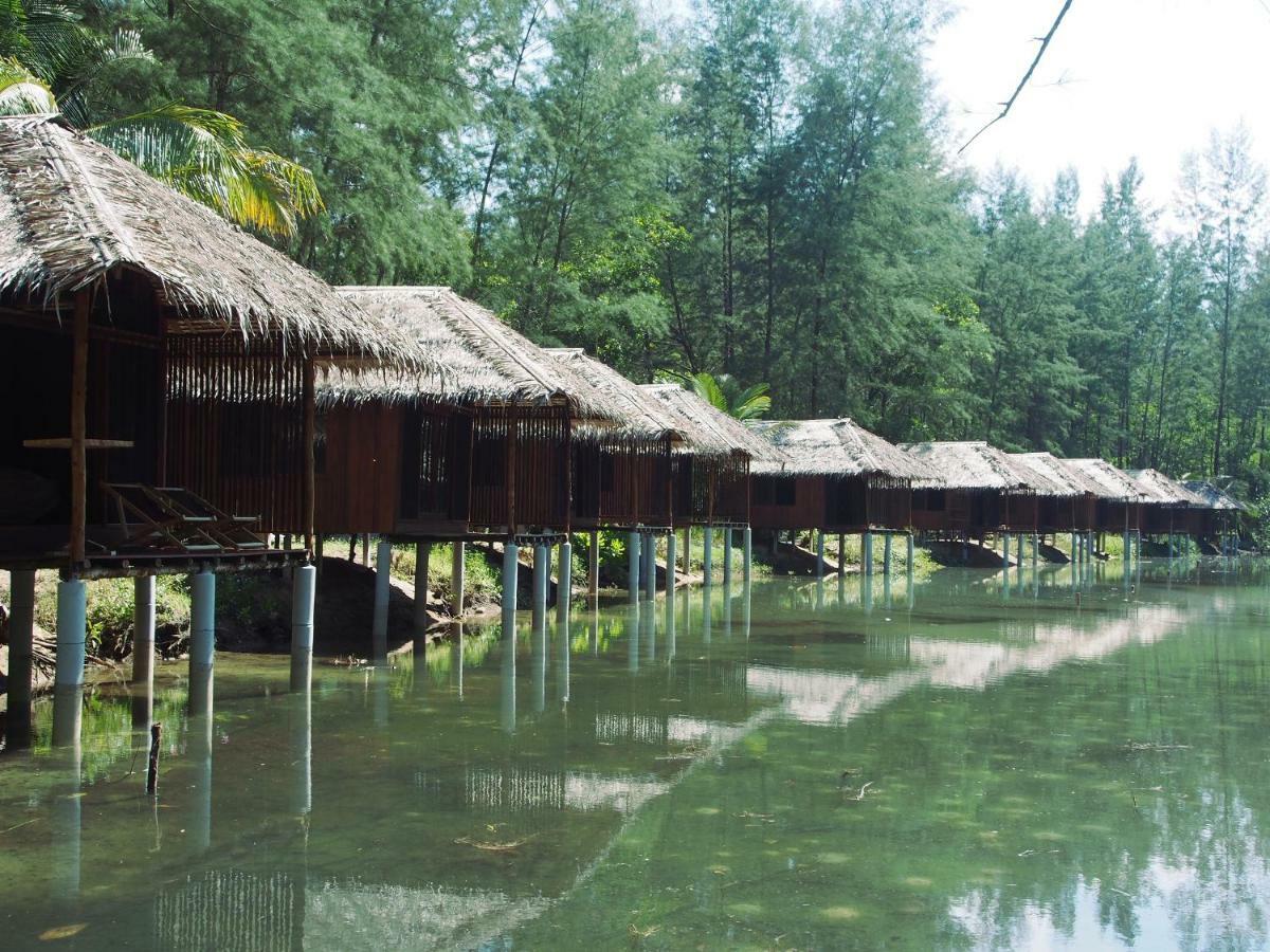 Hotel Sea Rounding Ko Phra Thong Exterior foto